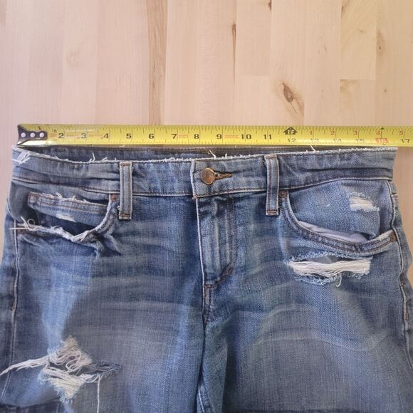 Joes Jeans Womens Jean Shorts SZ 28 Mid-Rise Distressed Preppy Light Wash - Picture 3 of 9